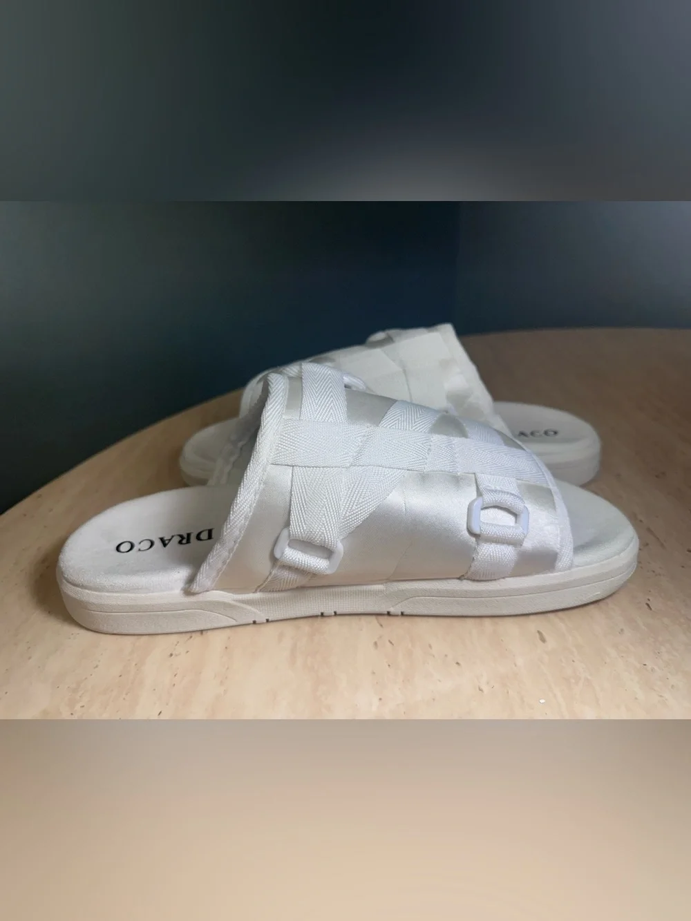 DRACO Slides Size 11-12 Mens Snow White NEW